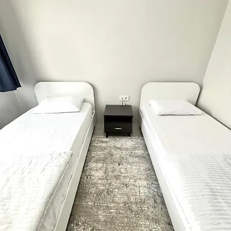 アパート Sevez *